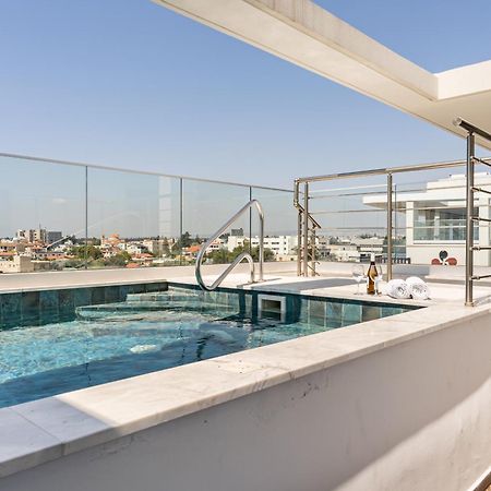 Yamas Urban Living Zakaki Pool Penthouses & Apartments Λεμεσός Εξωτερικό φωτογραφία