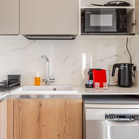Yamas Urban Living Zakaki Pool Penthouses & Apartments Λεμεσός Εξωτερικό φωτογραφία