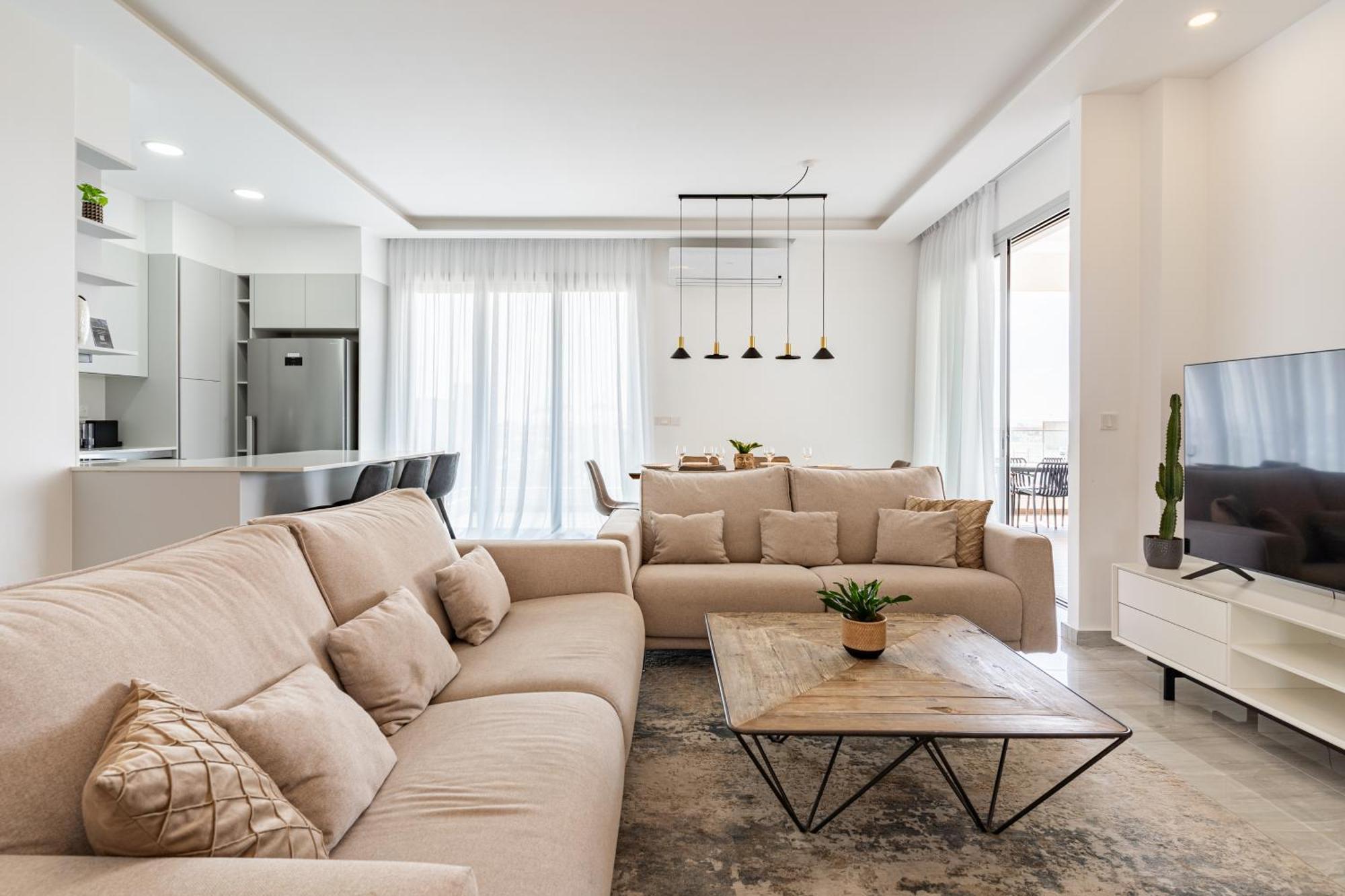 Yamas Urban Living Zakaki Pool Penthouses & Apartments Λεμεσός Εξωτερικό φωτογραφία