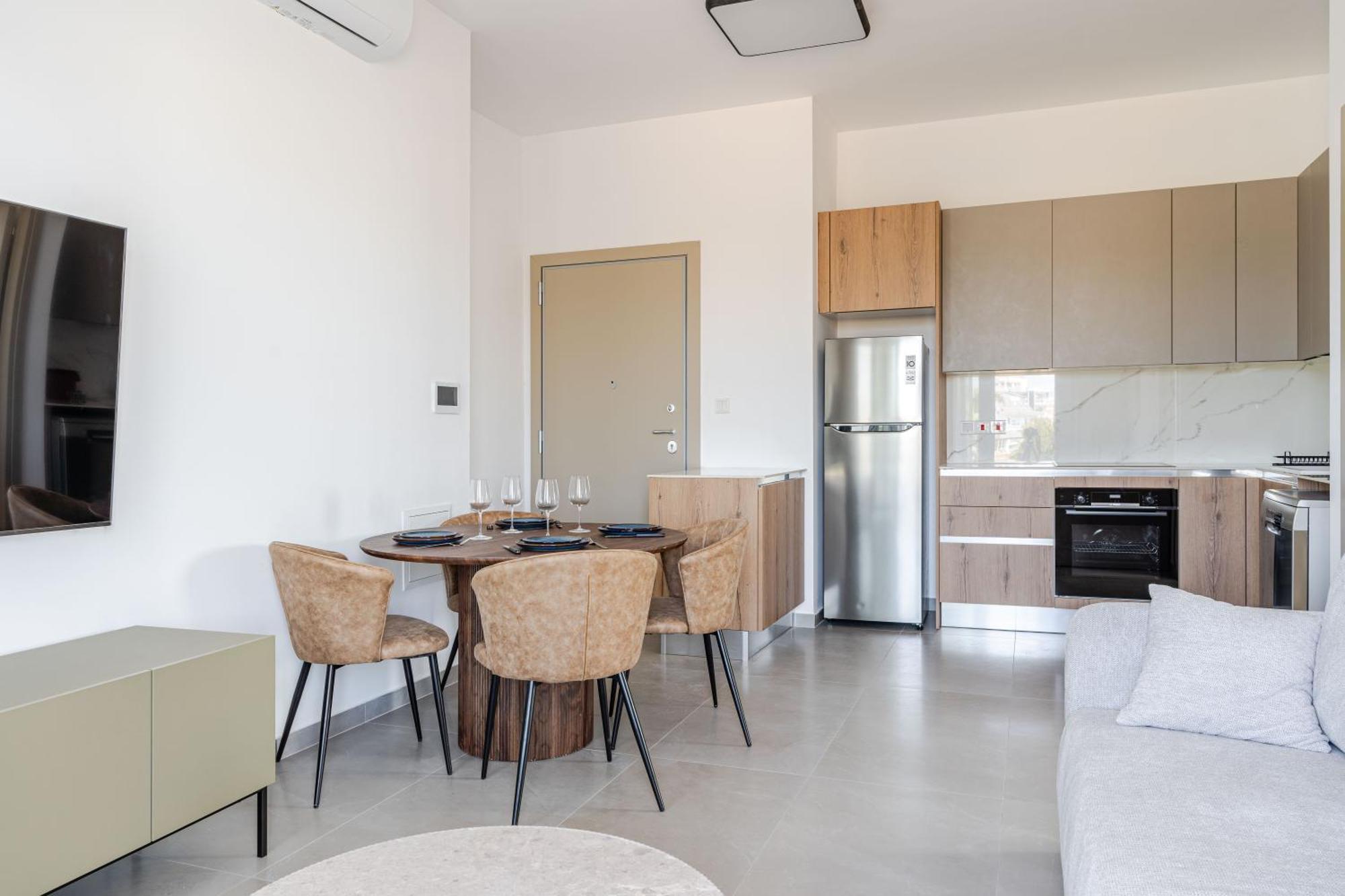 Yamas Urban Living Zakaki Pool Penthouses & Apartments Λεμεσός Εξωτερικό φωτογραφία