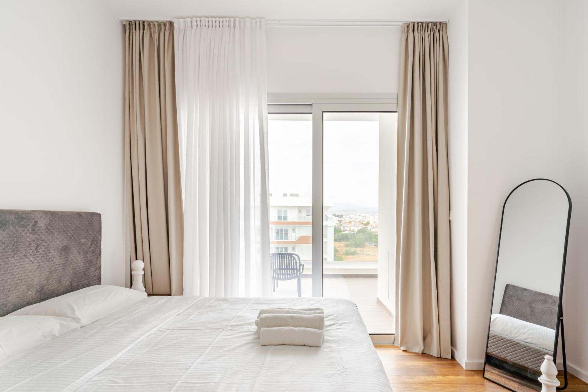 Yamas Urban Living Zakaki Pool Penthouses & Apartments Λεμεσός Εξωτερικό φωτογραφία